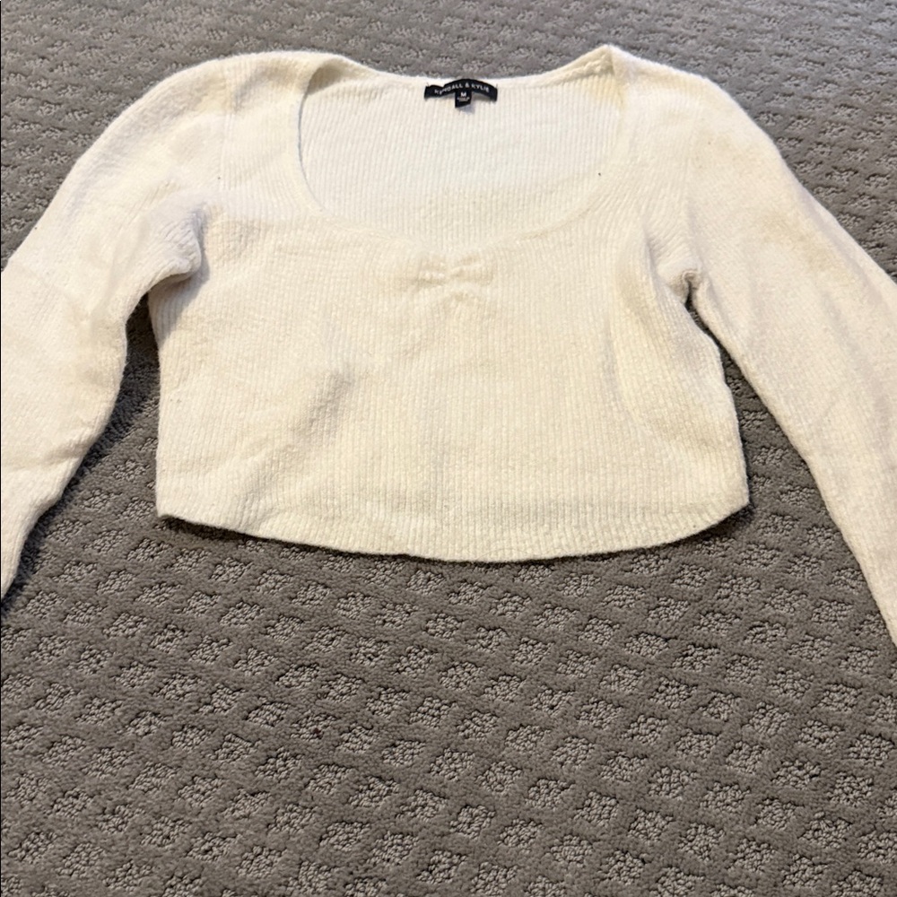 Kendall & Kylie Off-White Knit Top